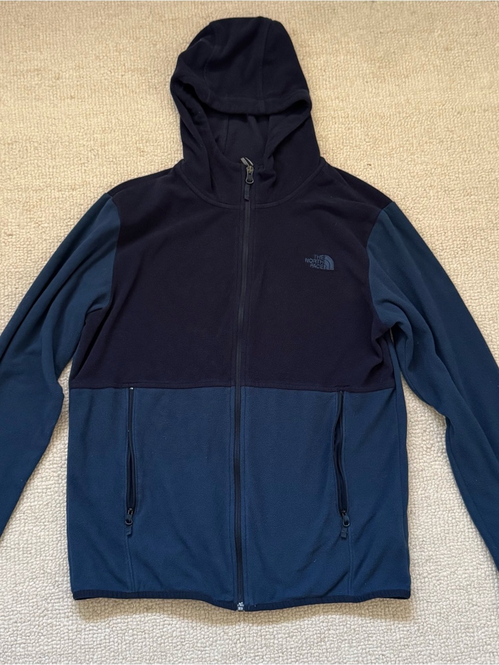 The North Face Men's fleece jacket